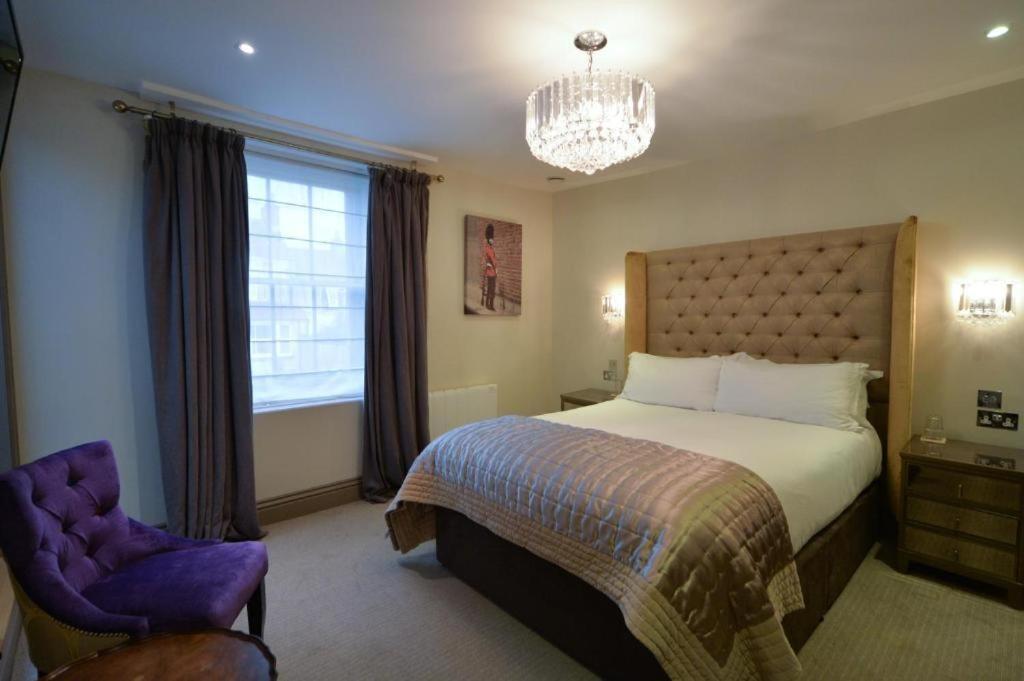 The George At Backwell Bed and Breakfast Nailsea Rum bild